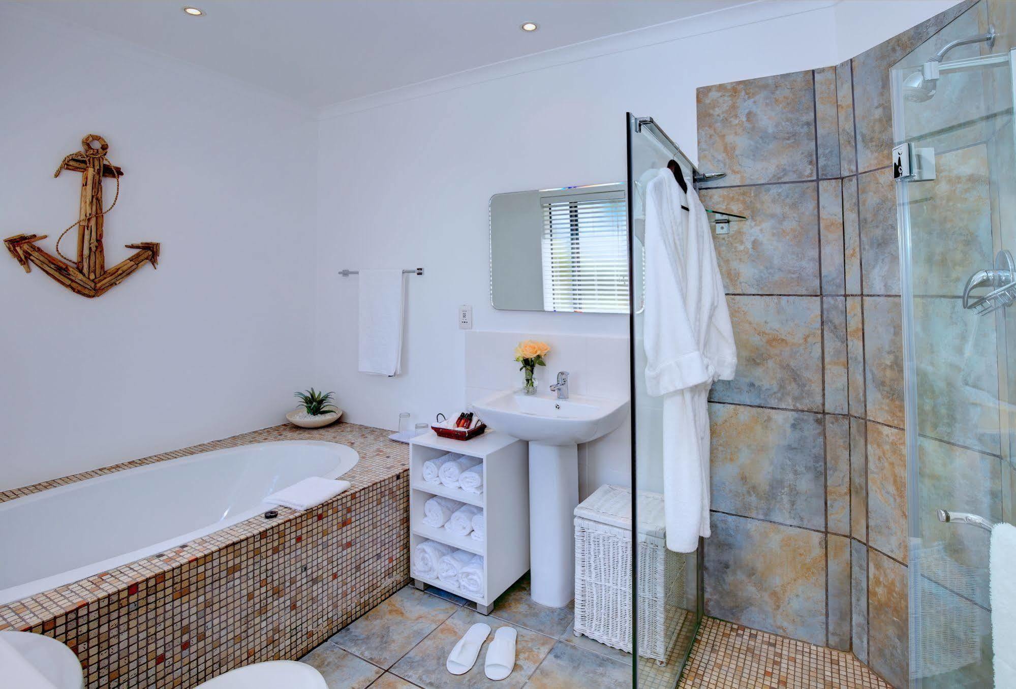 ホテル Linkside 2 Self-Catering モーセル・ベイ エクステリア 写真