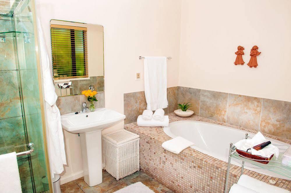 ホテル Linkside 2 Self-Catering モーセル・ベイ エクステリア 写真